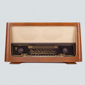 Hovedbilde Radiokabinett fra 20-tallet